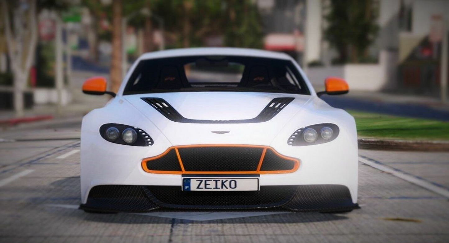 2015 Aston Martin GT12