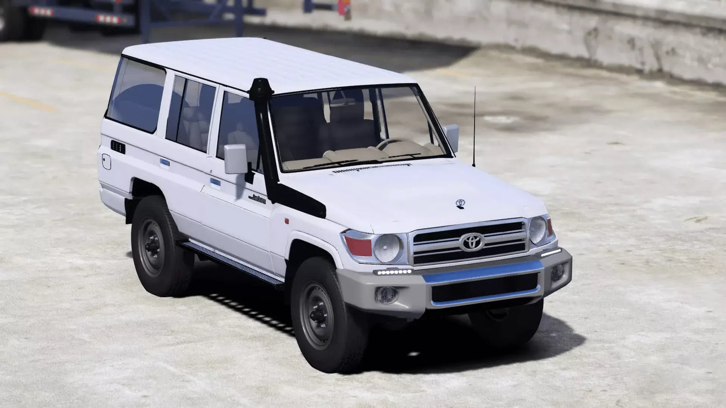 Toyota Land Cruiser J70 2013